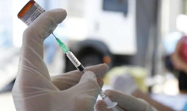 A maneira mais efetiva de evitar o sarampo, de acordo com o Ministério da Saúde, é por meio da vacinação