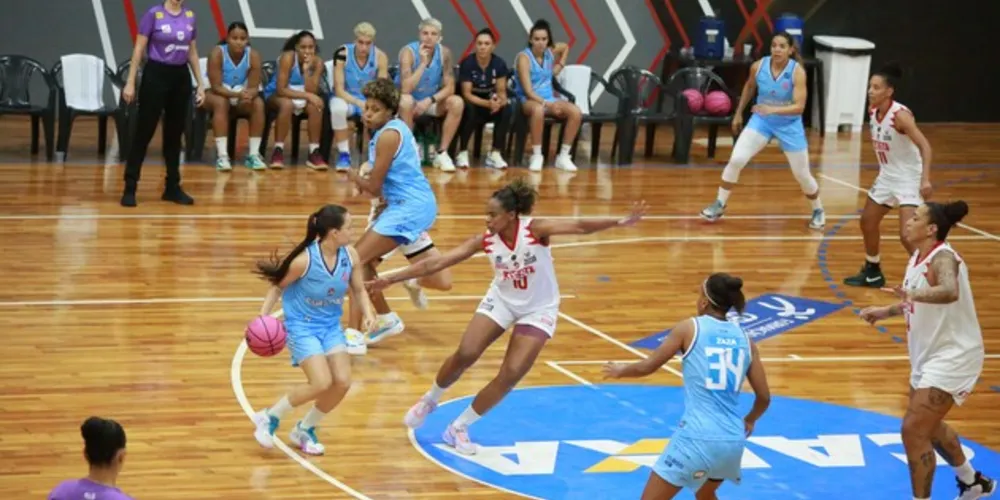 Ponta Grossa Basquete tem nove pontos na competição