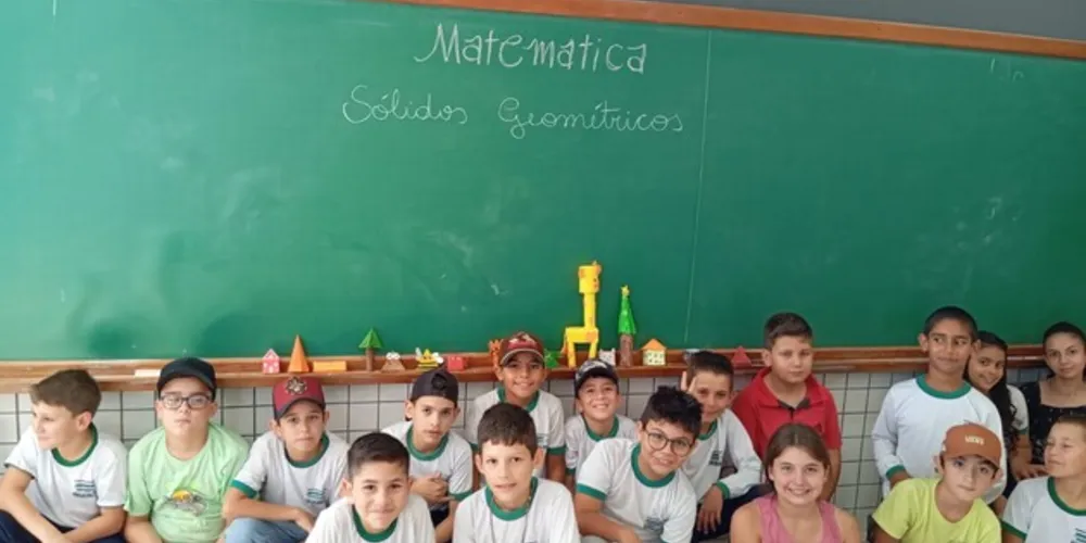 Educandos foram além de questões geométricas e exploraram conteúdo de forma divertida