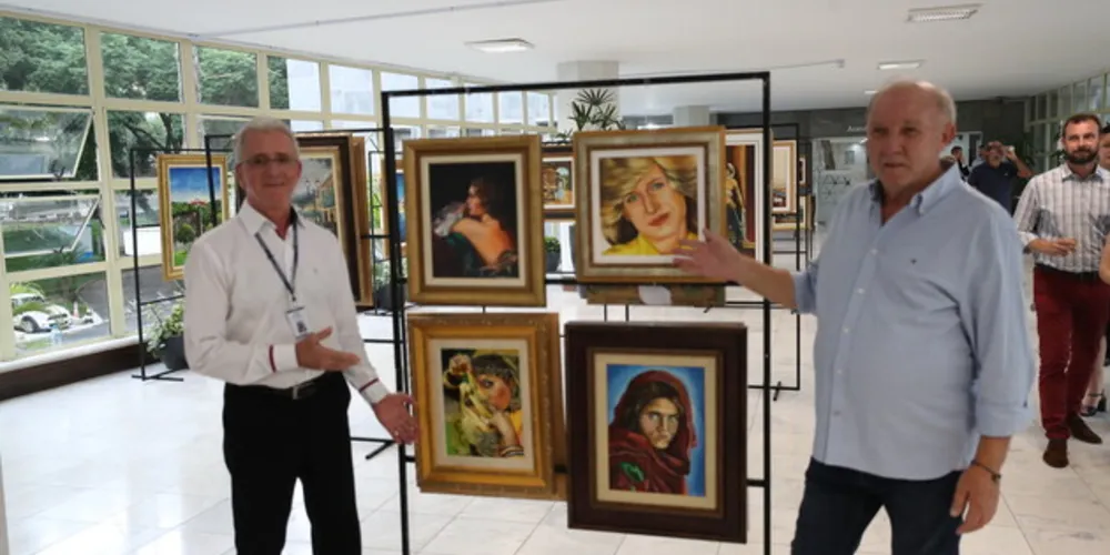 Ele também agradeceu à família e aos parlamentares proponentes da homenagem