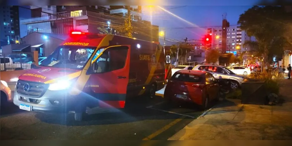 Equipe dos Bombeiros foi acionada para a colisão