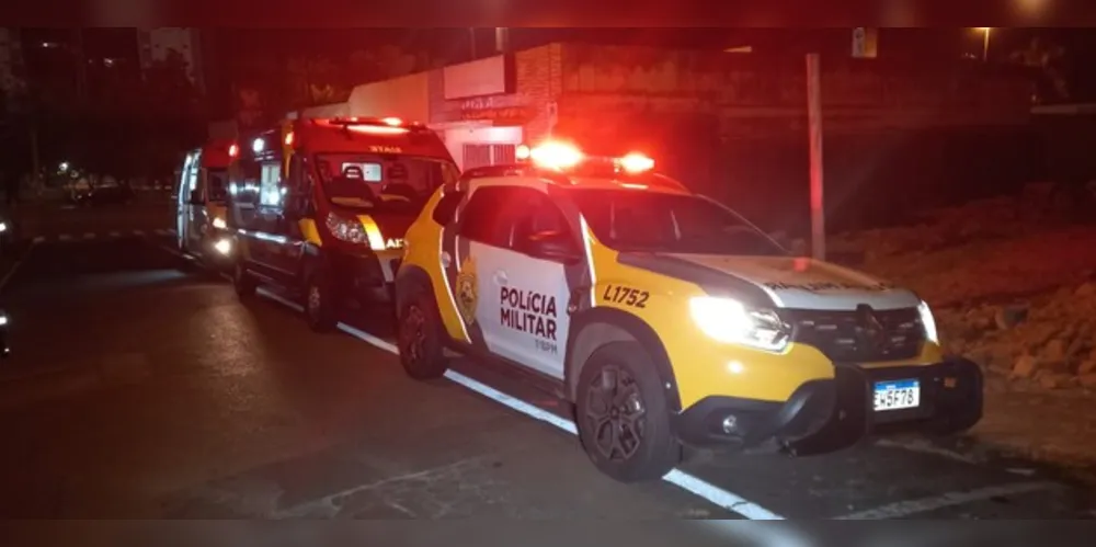 Agentes da Polícia Militar, dos Bombeiros e do Samu estiveram no local