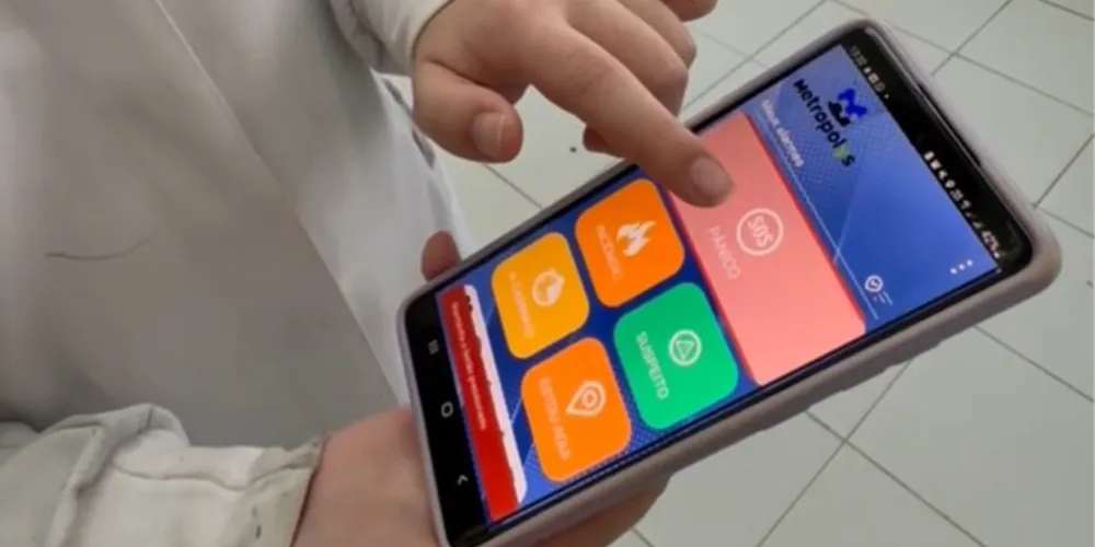 Aplicativo tem outras funcionalidades adicionais, como rastreamento de localização em tempo real