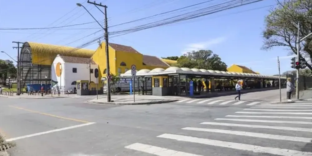 Caso ocorreu no Terminal Santa Felicidade, em Curitiba