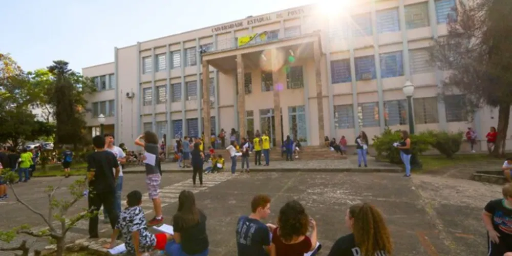 Servidores públicos da Universidade Estadual de Ponta Grossa (UEPG) estão sendo alvos de um esquema de fraude