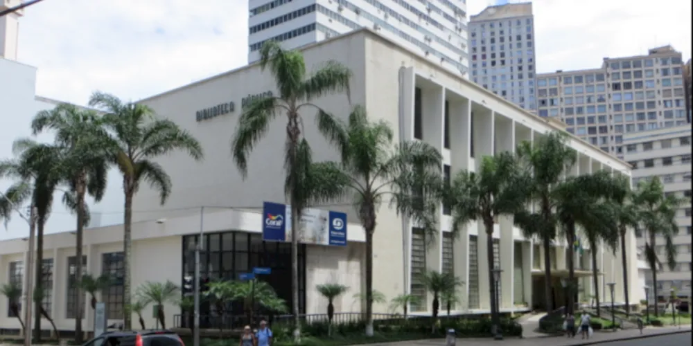A Biblioteca Pública do Paraná recebe na próxima terça-feira (12) um encontro entre as escritoras Ana Suy e Liana Ferraz.