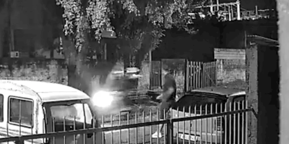 Dos 16 disparos efetuados, seis acertaram a vítima