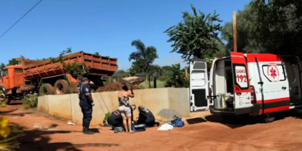 O Samu prestou atendimento e tentou reanimar a vítima por aproximadamente 40 minutos, mas ele entrou em óbito