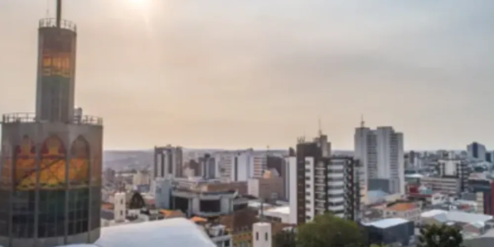 A temperatura mínima é de 18°C