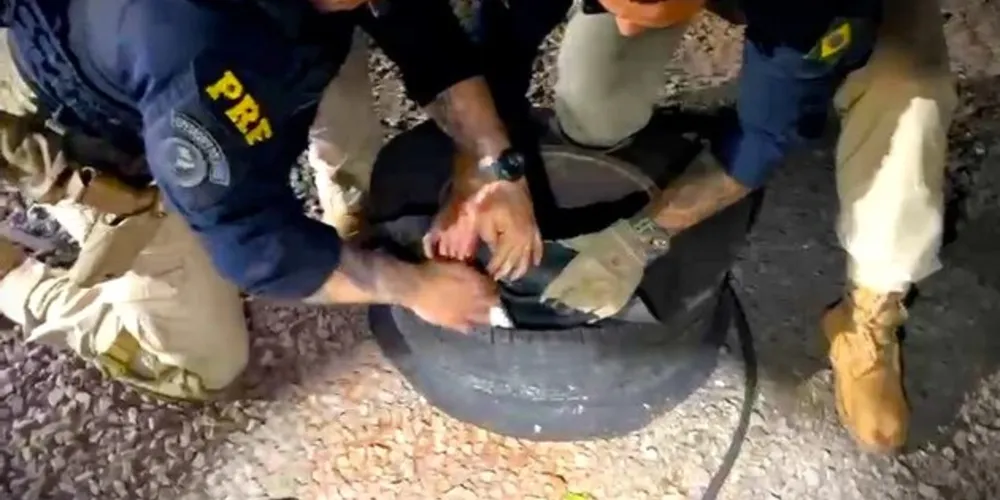 Agentes da PRF tiveram ajuda da Polícia Militar