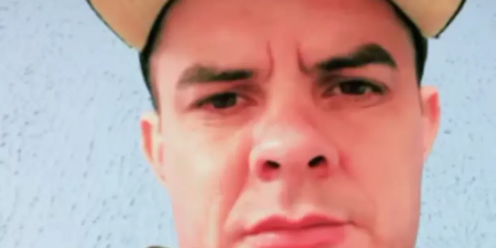 Vítima dos disparos é Everton Alexandre da Silva, de 38 anos