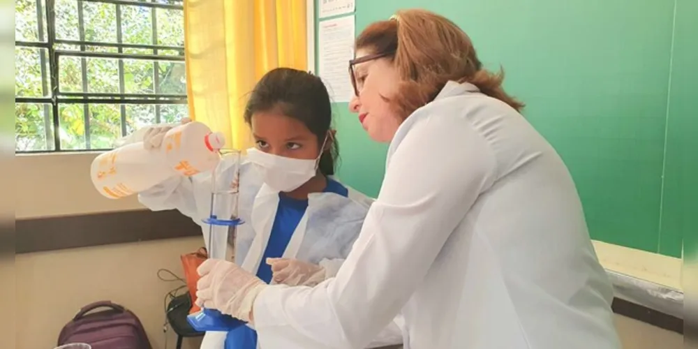 Em cada CMEI ou Escola, diversas atividades estão sendo realizadas pelos alunos