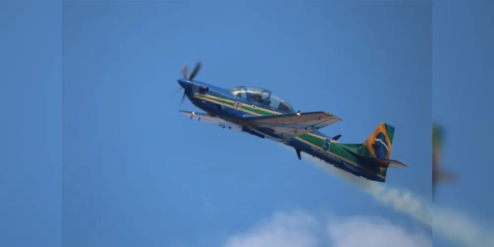 Sete aeronaves modelo Embraer EMB-114 “Super Tucano” vão participar do show