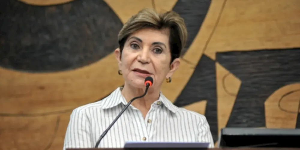 Atual prefeita de Ponta Grossa, Elizabeth Silveira Schmidt