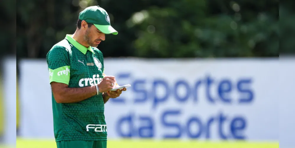 Treinador português chega a sua 14ª final pelo alviverde