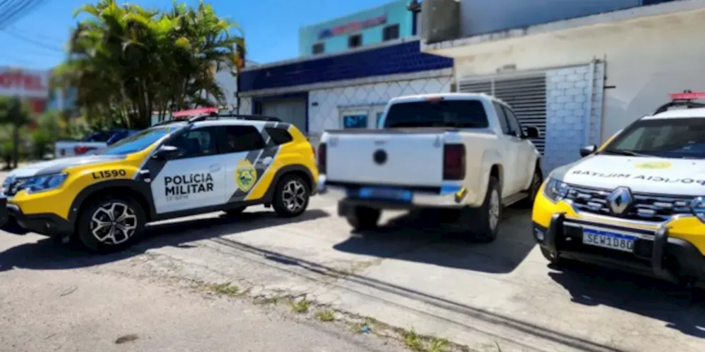Agentes da Polícia Militar (PM) estiveram no local