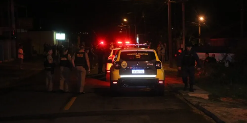 Equipes da PM realizaram buscas, até localizarem o suspeito