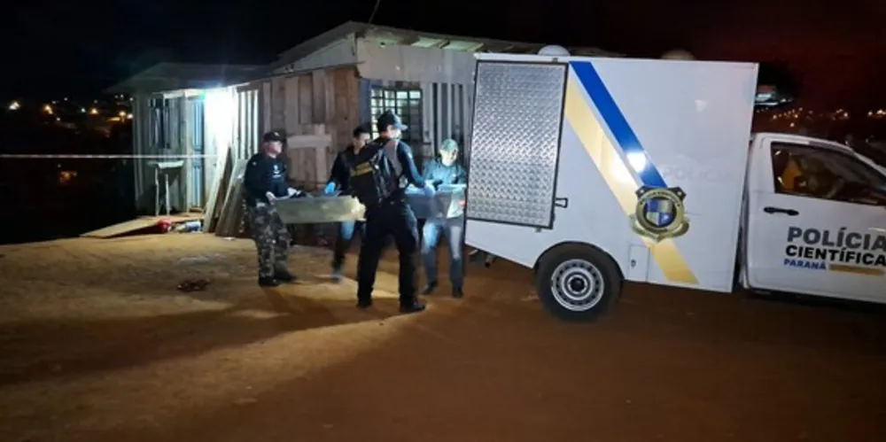 Até o momento, não há informações sobre a motivação do crime