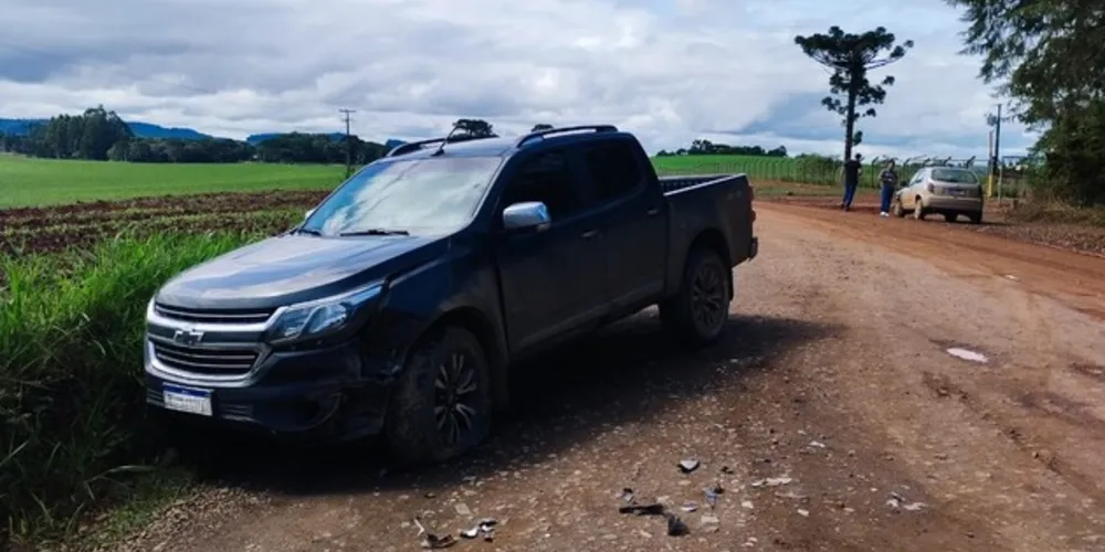 Veículos colidiram frontalmente no km 462 da rodovia