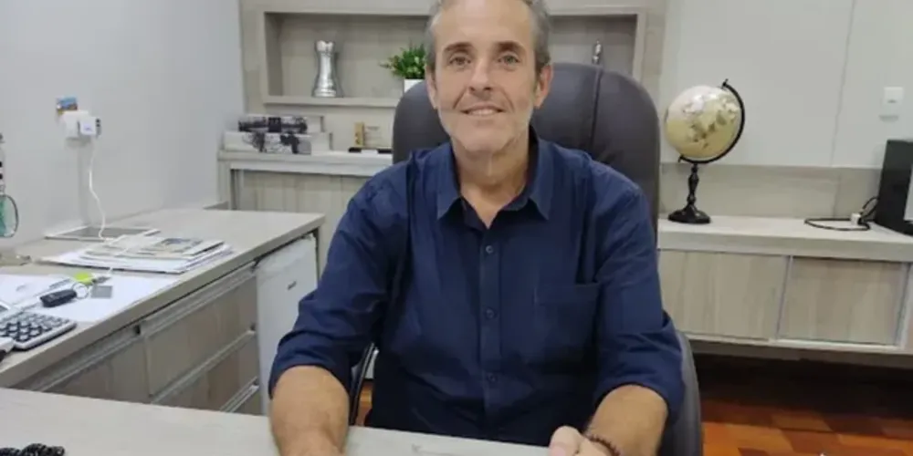 O velório do vice-prefeito de Ivaiporã, Marcelo Reis (MDB), é realizado no Centro Cultural Olívia Hauptman