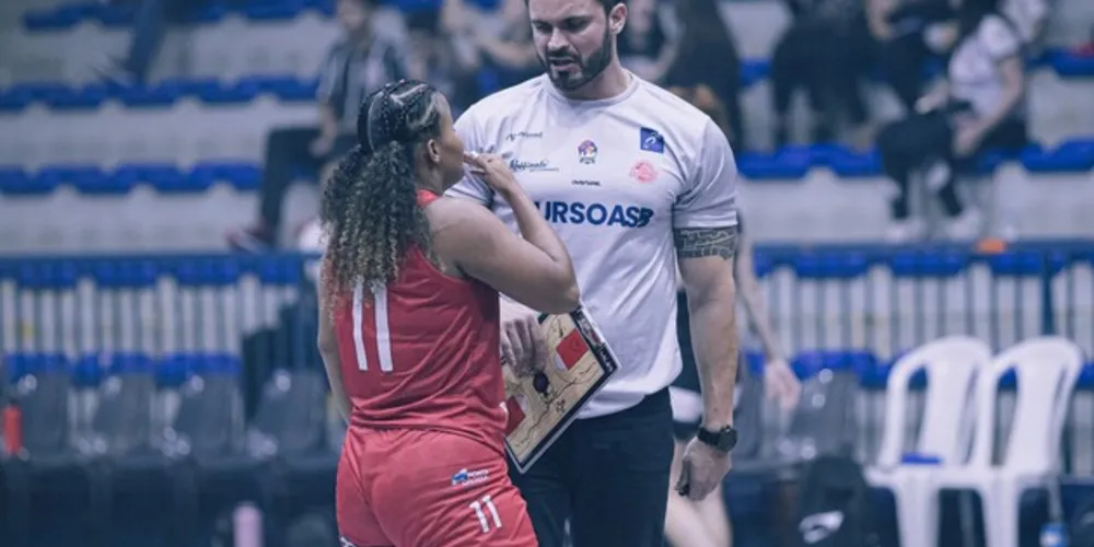 O jogo acontece nesta quinta-feira (21), às 19h30, em Ponta Grossa