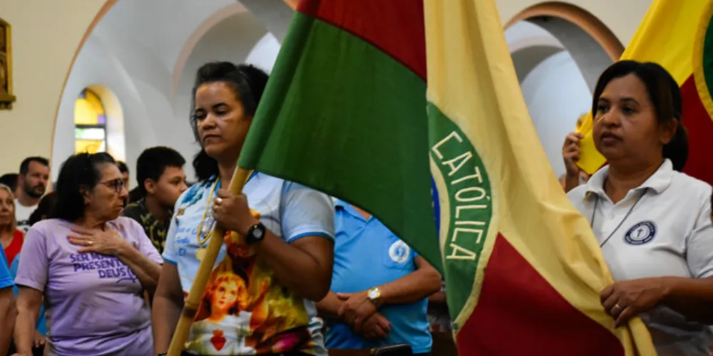 Cerca de 85 liguistas participaram dos festejos no domingo