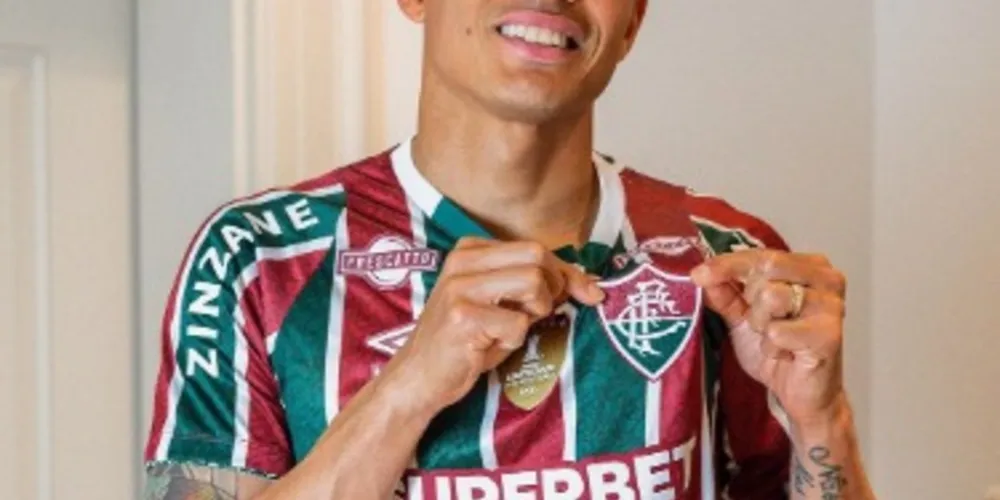 Thiago Silva está com 39 anos e assinou contrato até 2026