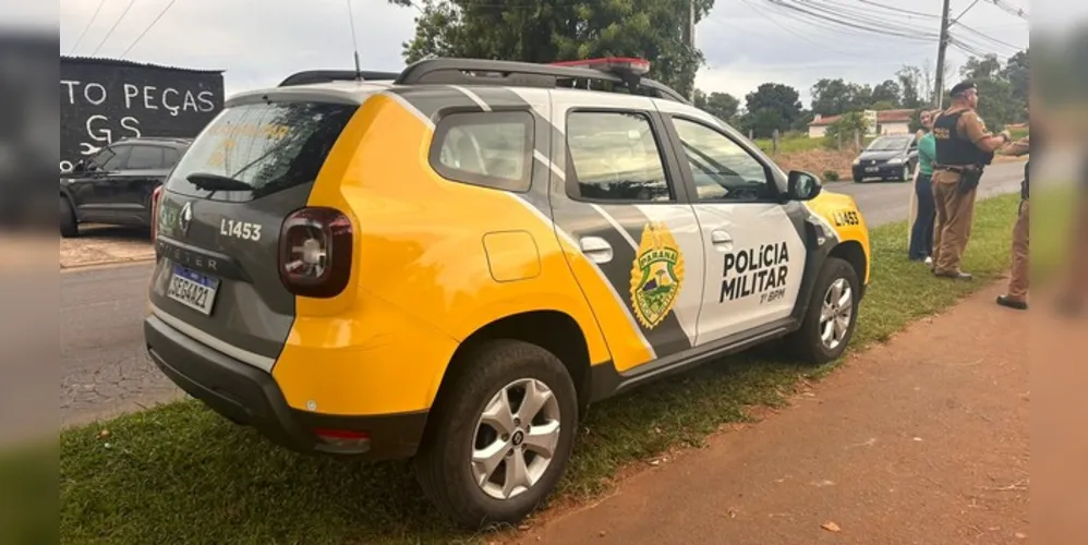 Agentes da Polícia Militar estiveram no local da ocorrência