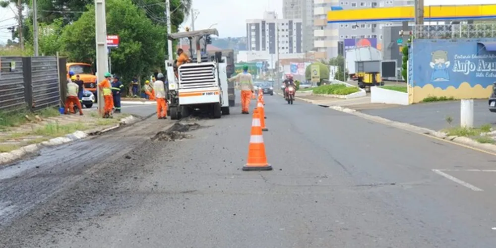 A Rua Dr. Paula Xavier é uma das principais vias arteriais do município de Ponta Grossa