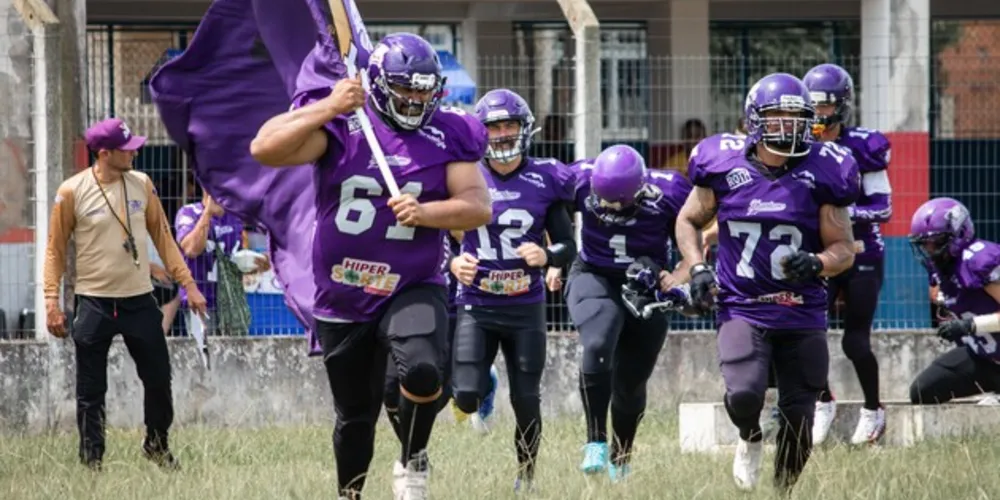 O jogo acontece no Croco Stadium, neste domingo (10), às 14h