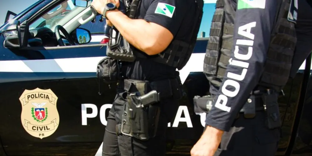 Agentes da Polícia Civil realizaram a prisão nesta terça-feira (12)