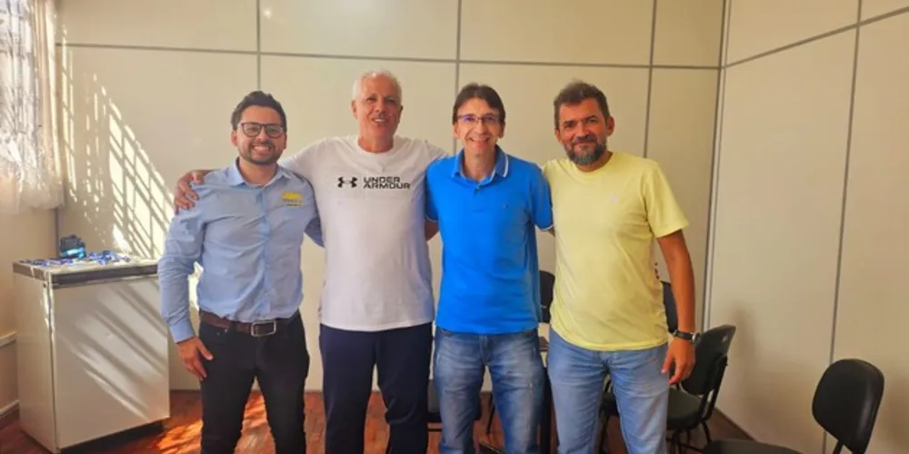 O secretário de Esportes de Ponta Grossa, Ben Hur Chiconato, recebeu a visita do coordenador da empresa Princesa Assistência, Fábio Rodrigues