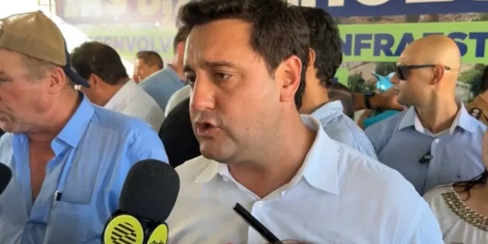 Ratinho Júnior ressaltou o respeito à Elizabeth e a amizade com Rangel