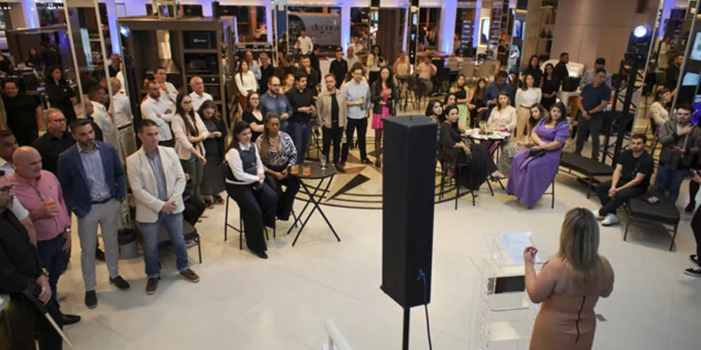 A MM Design apresentou seu novo showroom assinado por marcas renomadas em um evento para arquitetos, na noite da última terça-feira (24)