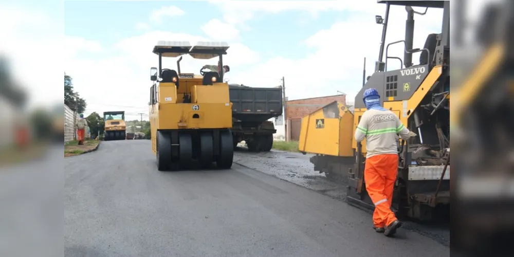 Está sendo recuperado um conjunto de vias que soma 1,3 quilômetro de recapeamento