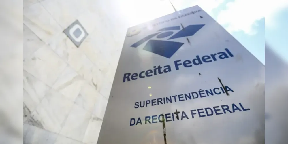 O número de entregas das Declarações do Imposto de Renda Pessoa Física bateu recorde no primeiro dia