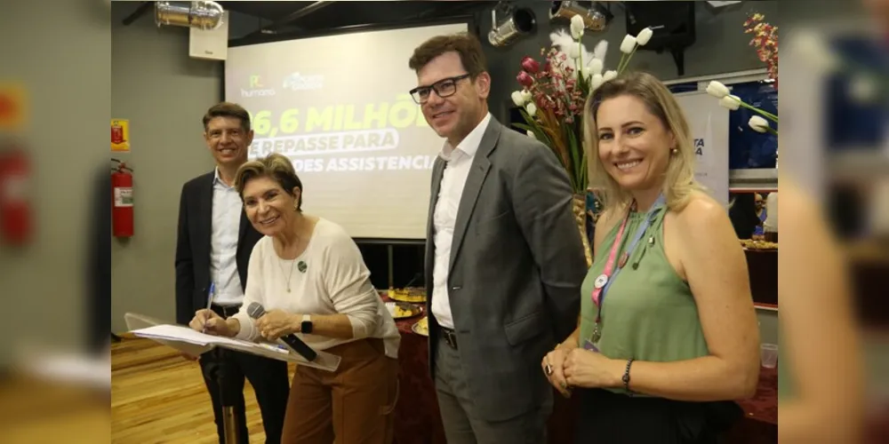 Lideranças do Executivo, durante o anúncio desta segunda-feira (29)