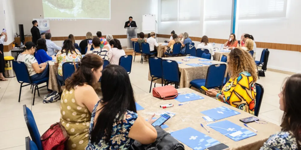 Os participantes passaram por capacitações coletivas de empreendedorismo, turismo, design e formação de preço