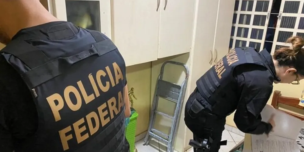 Operação foi deflagrada na manhã desta quarta-feira (03) pela PF