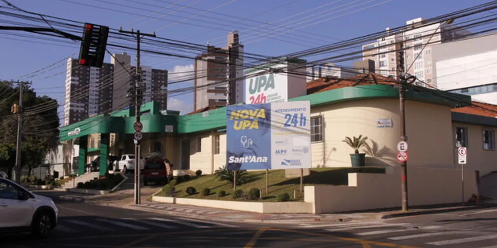 A procura pelas UPAs, principalmente para o atendimento de casos suspeitos de dengue, teve grande aumento nesta segunda-feira (1º)