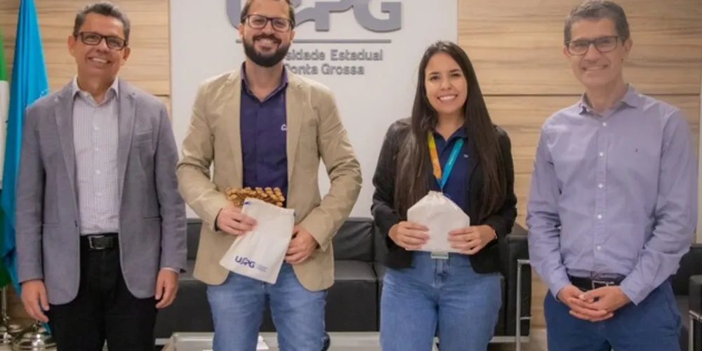 Representantes da Cargill apresentaram aos reitores da UEPG o programa de estágios para 2024