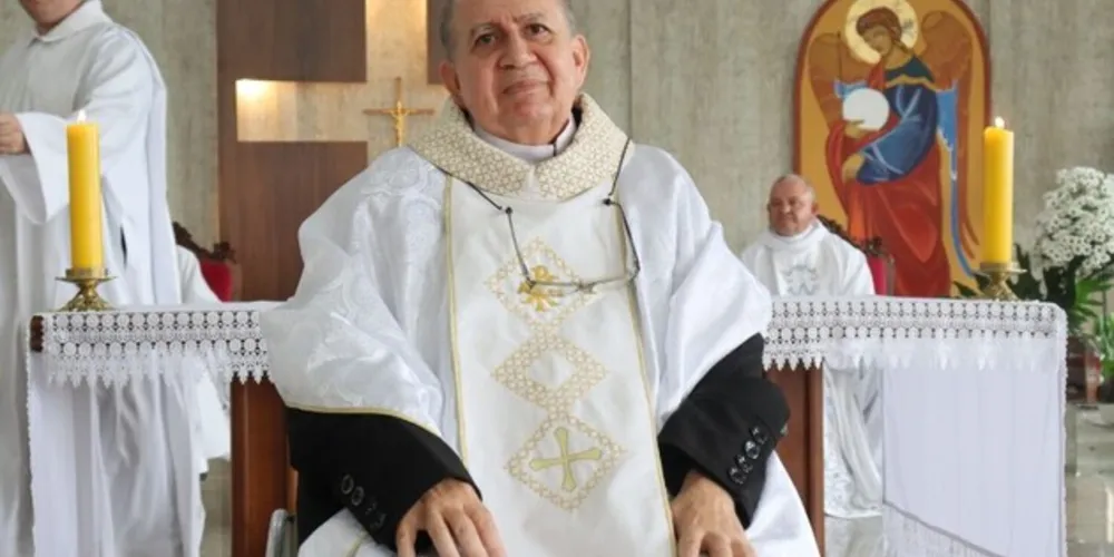 Sacerdote tem uma história de mais de três décadas em Ponta Grossa