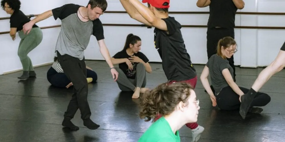 O workshop tem como objetivo abordar os processos criativos da escrita para o teatro.