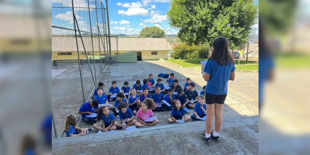 Com a prática do teatro, os alunos puderam explorar sua criatividade