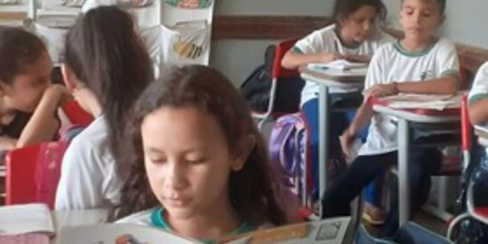Estudantes desenvolvem leitura, escrita e interpretação