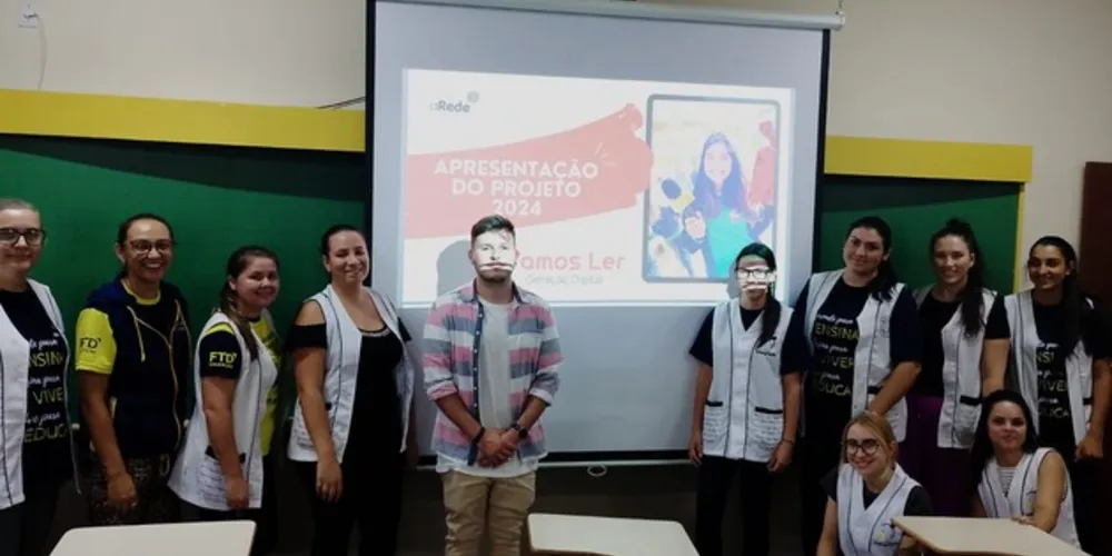 A oficina de formação tem o intuito de apresentar o modelo de trabalho do projeto e esclarecer dúvidas dos educadores