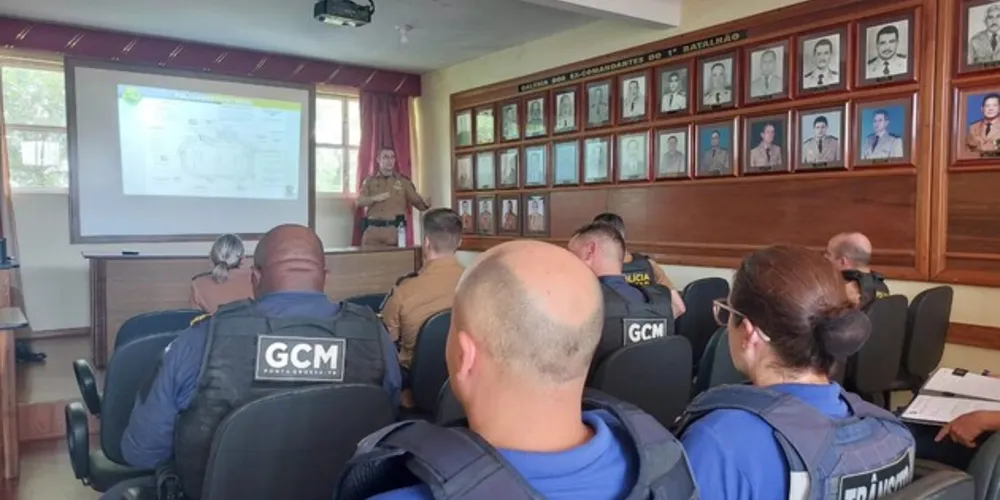 Polícia Militar realizou uma reunião com a Diretoria do Operário e os representantes da Guarda Civil Municipal, Superintendência de Trânsito e Segurança Viária