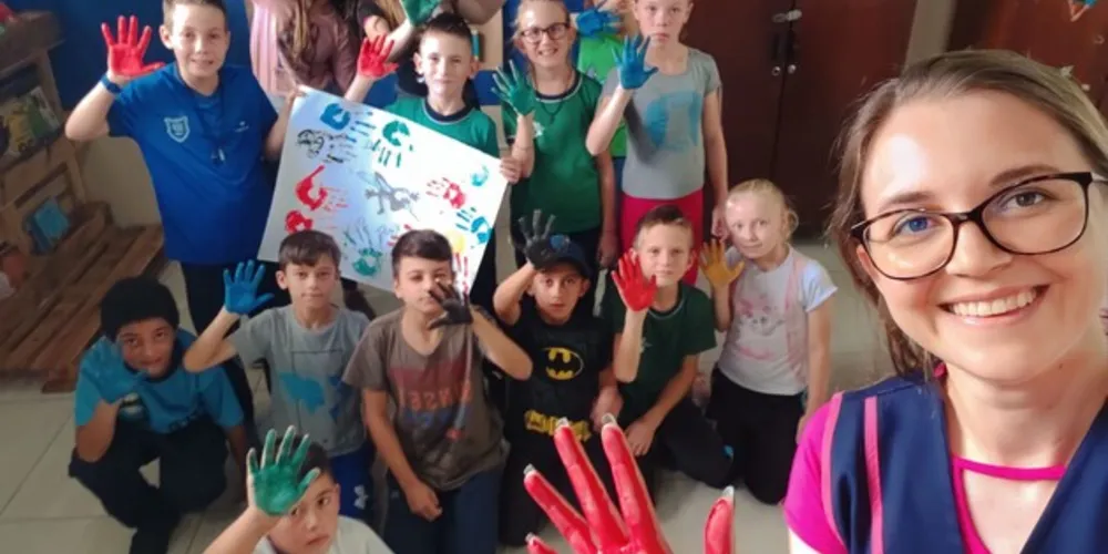 Os educandos realizaram uma série de atividades, como visitas as demais turmas da escola e a confecção de materiais informativos.