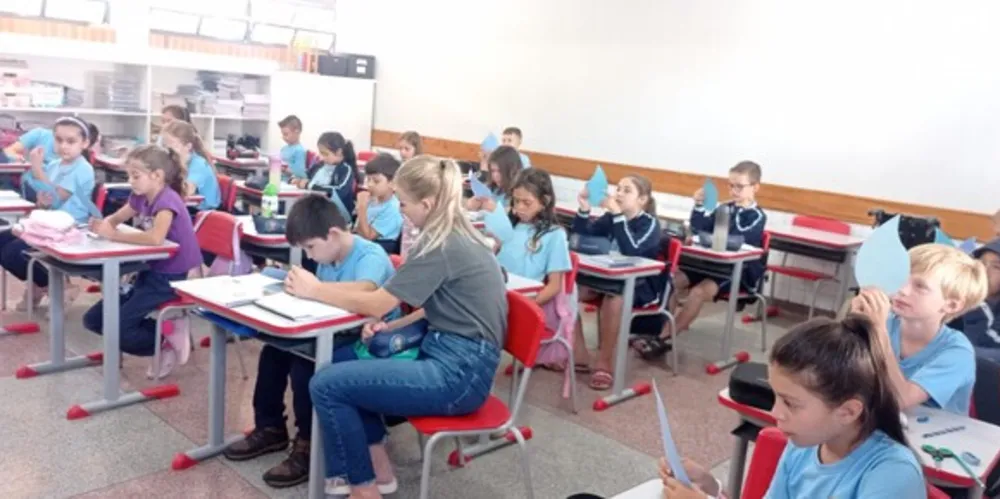 Os trabalhos mobilizaram a turma sobre a importância do consumo consciente de água.