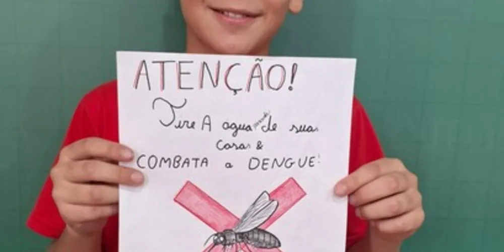 A produção de cartazes informativos fez parte das ações realizadas pela turma.